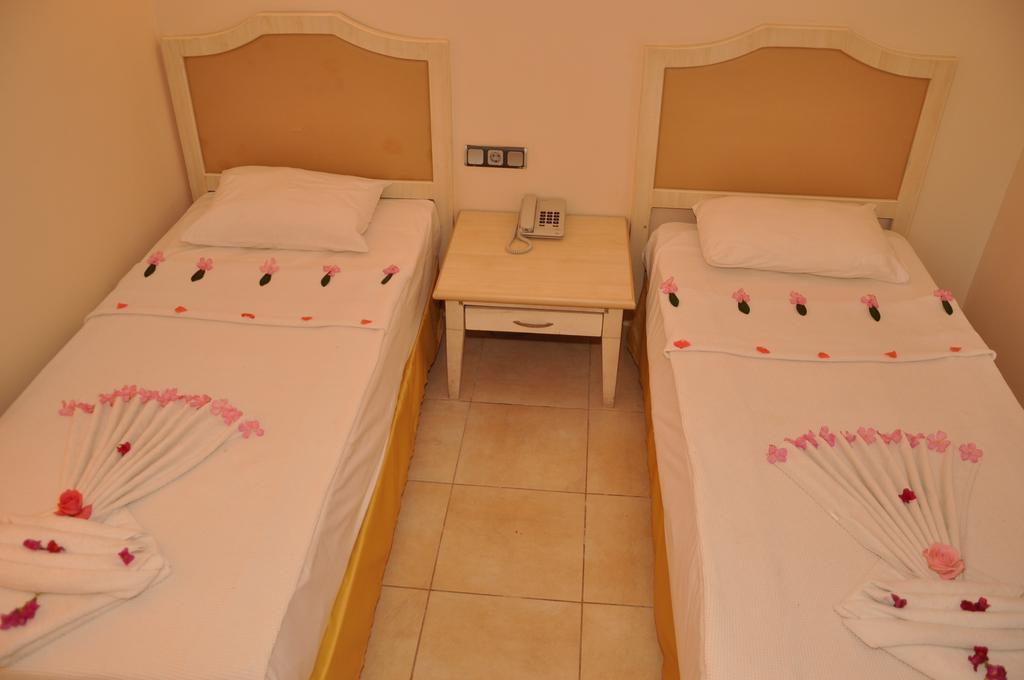 Club Dena Aparthotel Marmaris Quarto foto